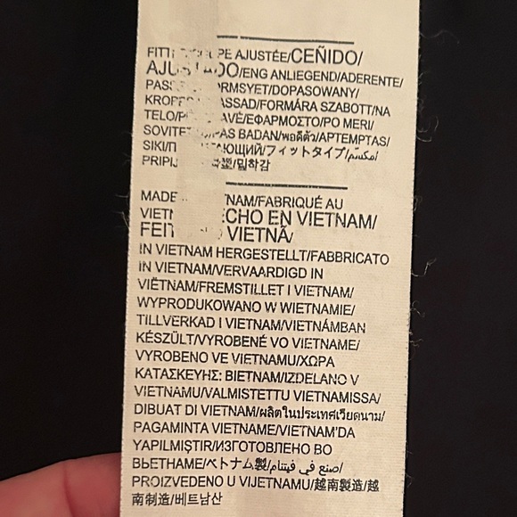 Under Armour Men's Black Joggers with Gray Accents - Picture 6 of 9